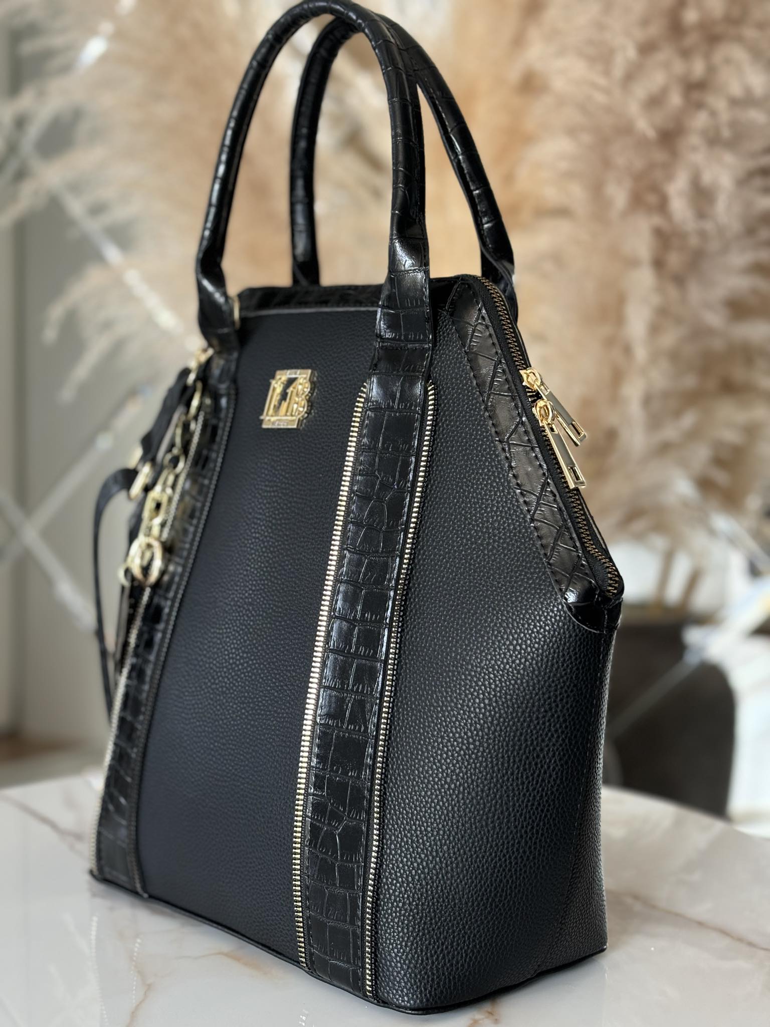Torebka Laura Biaggi kuferek shopper czarna - obrazek 4