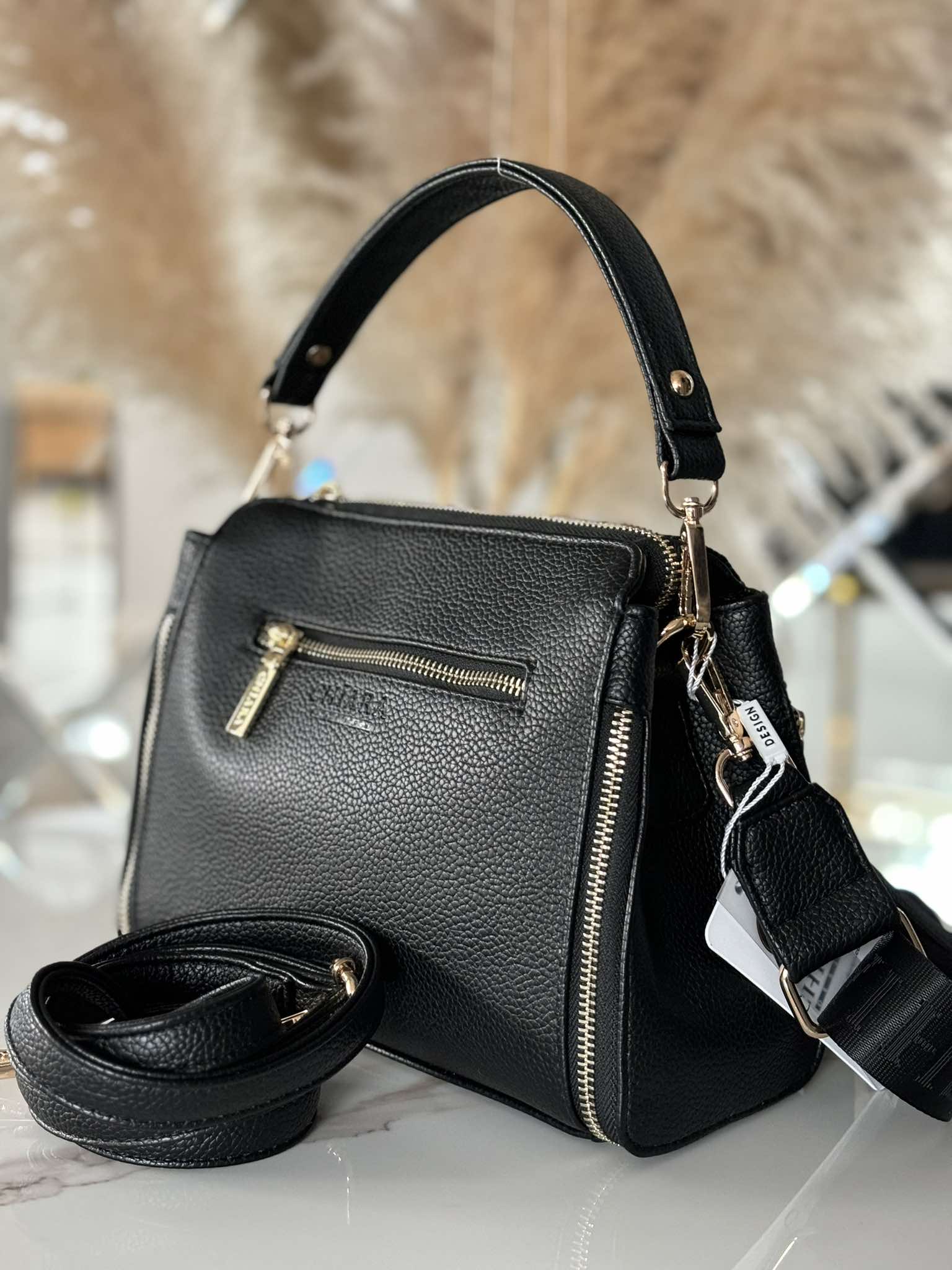 Torebka Chiara Design listonoszka kuferek czarna - obrazek 3